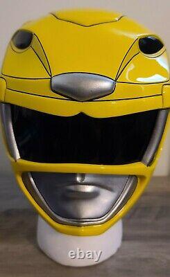 Aniki Cosplay Yellow Mighty Morphin Power Rangers Helmet Prop Zyuranger READ DES