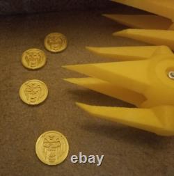 Mighty Morphin Power Rangers Custom Cosplay Yellow Power Daggers Kit