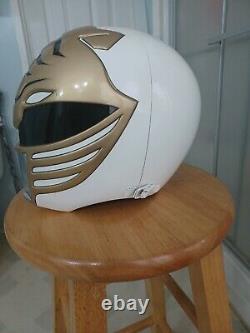 Mighty morphin power rangers helmet