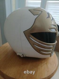 Mighty morphin power rangers helmet