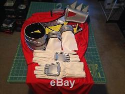 Power Rangers Cosplay Kyoryuger/Dino Charge full suit USED